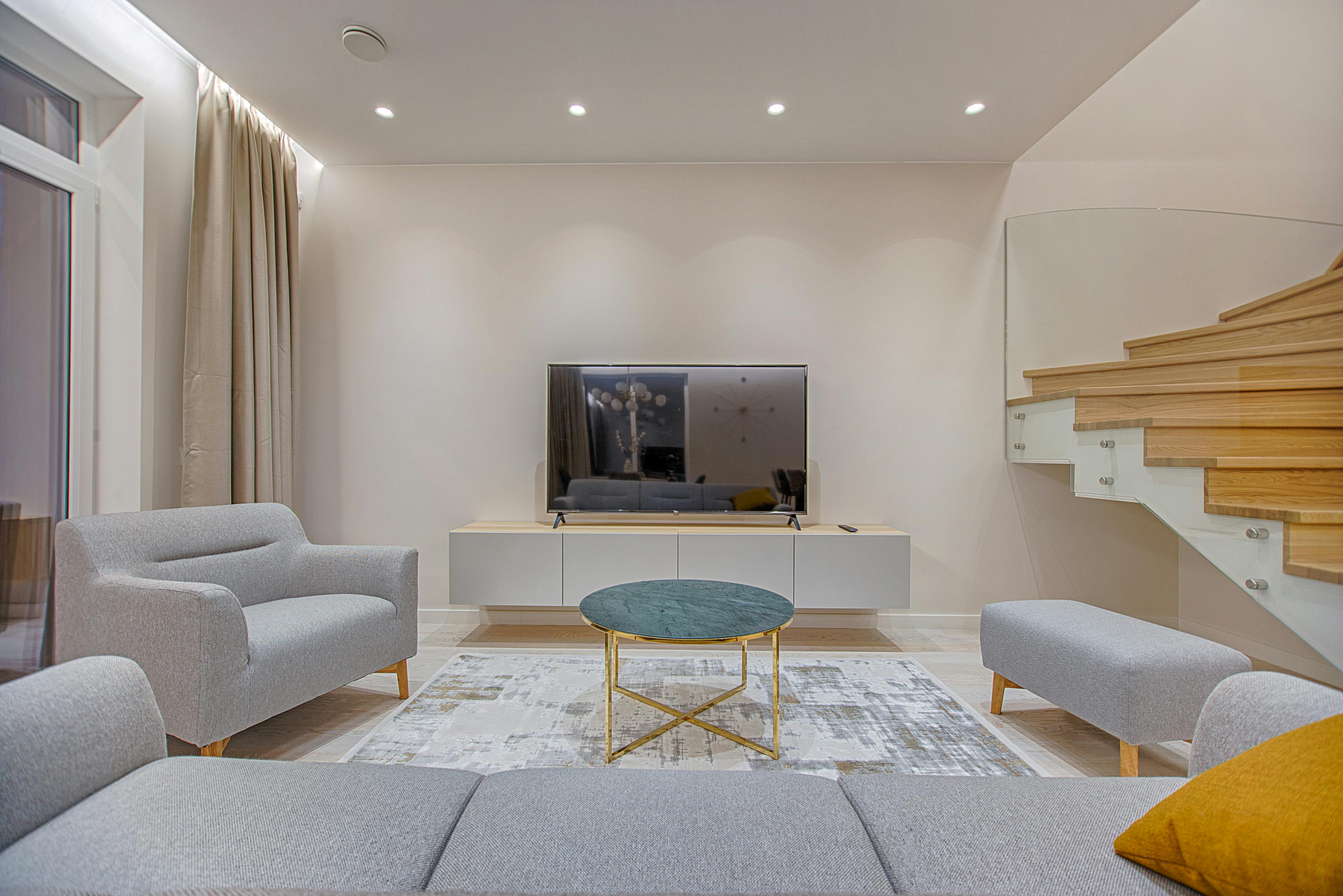room-img
